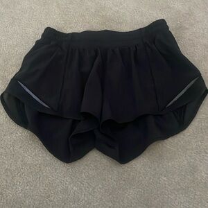 lululemon hotty hot shorts